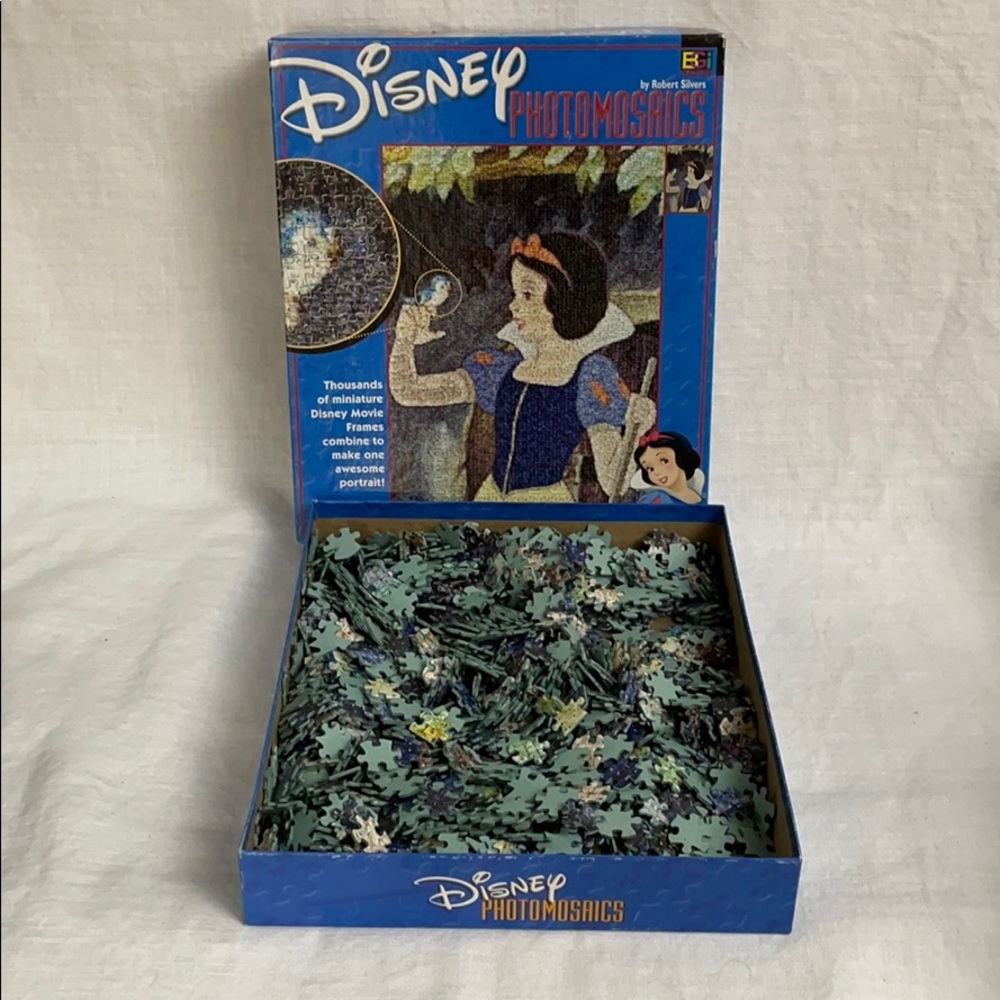 Disney Snow White photomosaics puzzle